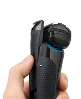 Series 9 Wet/Dry Electric Shaver Black plus Charge Station & Travel Case